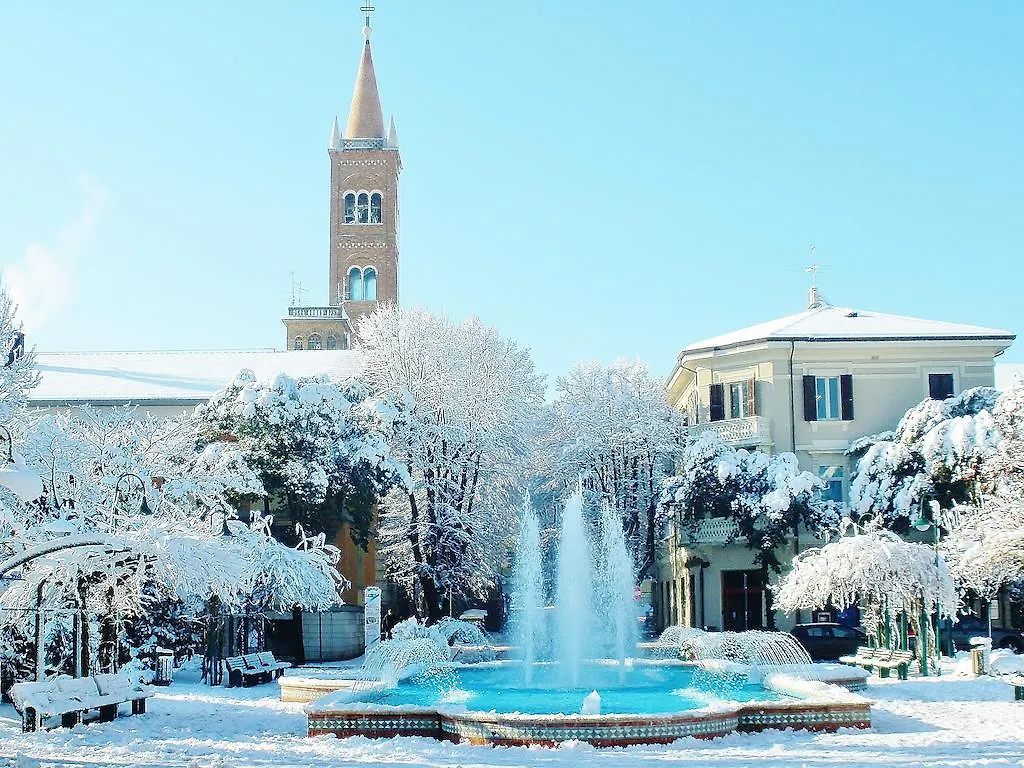 Hotel Ducale Cattolica 3*,  Italia